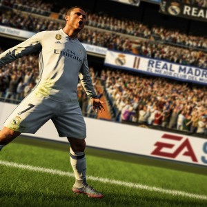 爱游戏综合娱乐-美丽的欧冠夜晚：现场氛围与技术统计，欧冠比赛是白天还是晚上